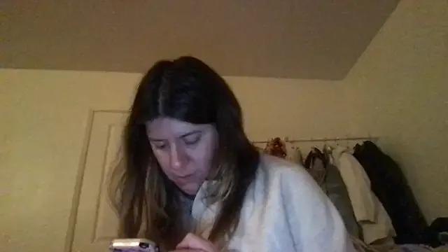 Freechat HYPHYtype on StripChat