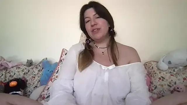 Freechat HYPHYtype on StripChat