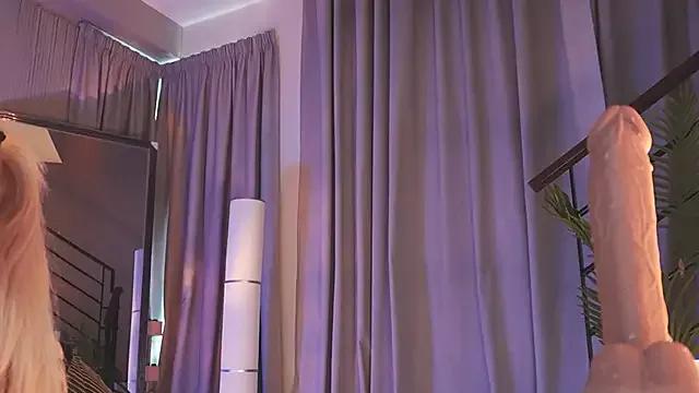 Freechat hyun_chia on StripChat