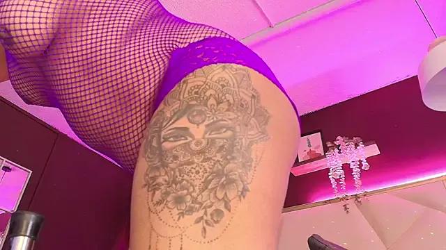 Inndrahot on StripChat 