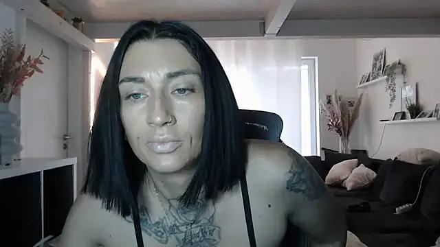 IntiMia — Freechat on StripChat