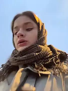 KittyQueeny on StripChat 