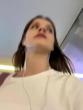 KittyQueeny on StripChat 