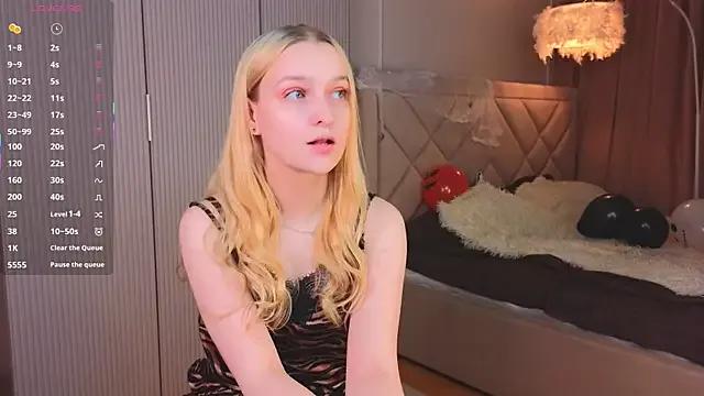 Freechat KrishnaSimmons on StripChat