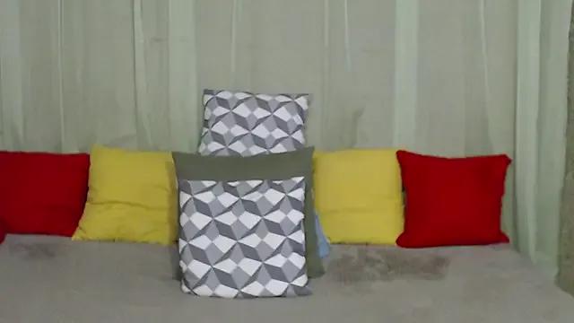 Freechat lillit__gold on StripChat