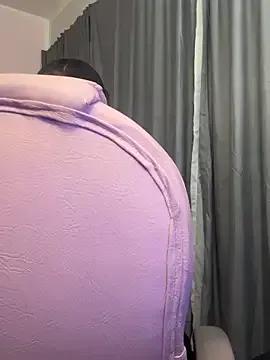 liss_black on StripChat 