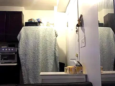 littyleesh1 on StripChat 