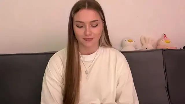 LouraStalter — Private on StripChat