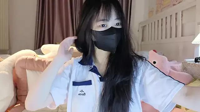 Freechat love-uiui on StripChat