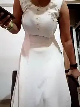 Freechat Love_Foreverr12 on StripChat