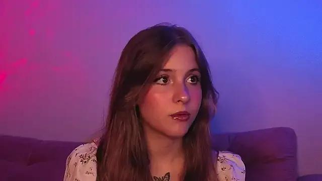 Freechat LoveSeekins on StripChat