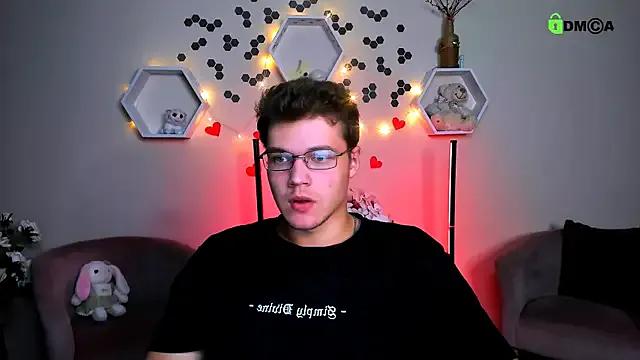 Freechat lucas_long_ on StripChat