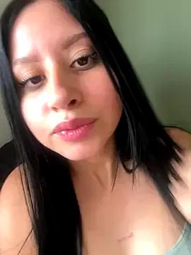 lucy_grey25 — Doggy Naked - Oil