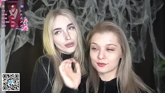 MaeEversley on StripChat 