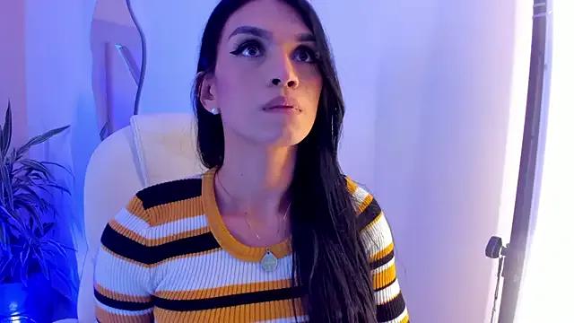 Freechat malejabenzz on StripChat