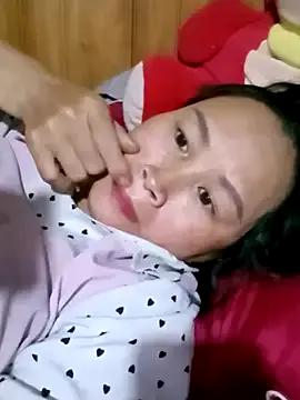 Freechat maple694 on StripChat