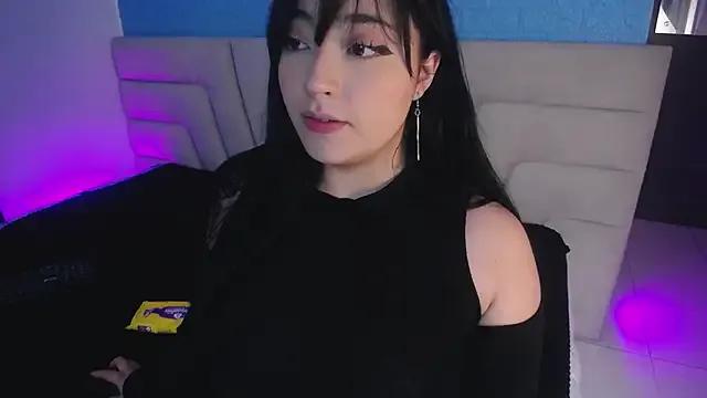 Miss_Loise on StripChat 