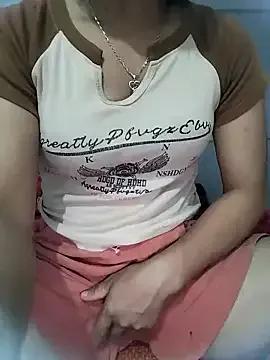 Freechat moa_koa on StripChat