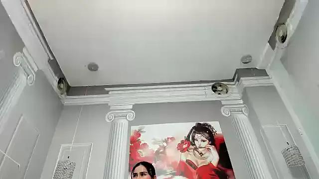 Freechat naughty_milf4u_ on StripChat