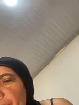 Freechat Naughty_mommy on StripChat