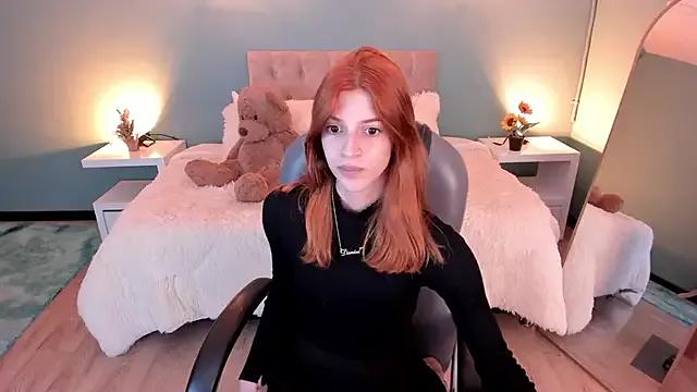 Freechat Nora_Vennucci on StripChat