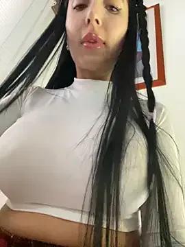 Freechat oh_nina on StripChat