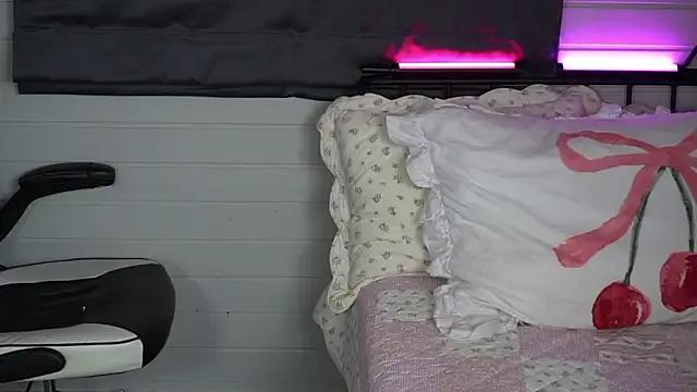 Freechat Peachxlush on StripChat