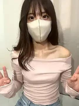 Freechat riri__nyan_o0 on StripChat