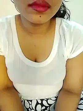 Freechat Sexy_Renu07 on StripChat