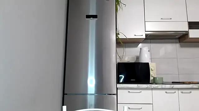 SierraSky_ — deep blowjob 5 min