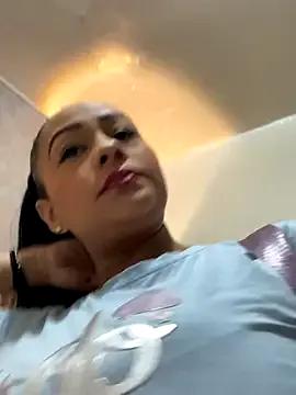 Freechat sofia_xxx02 on StripChat