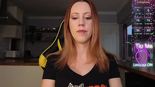 StripChat stripmequick is Freechat stripmequick — Get into Lingerie (30 mins)