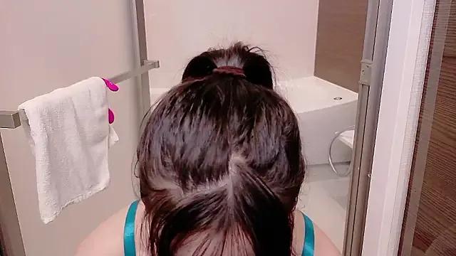 Group SUI-Strong on StripChat