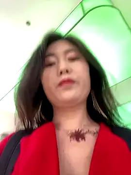 sunny-520 on StripChat 