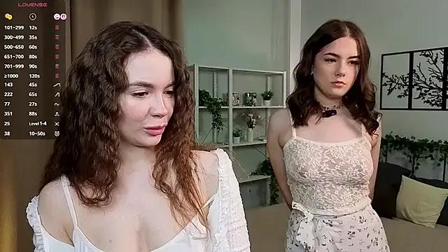 TashiaBosack — HOT KISS