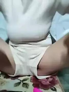 StripChat Taylor-r is Freechat Taylor-r — Help me