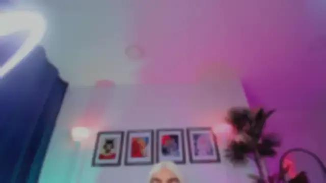 Freechat Taylor__foxxx on StripChat