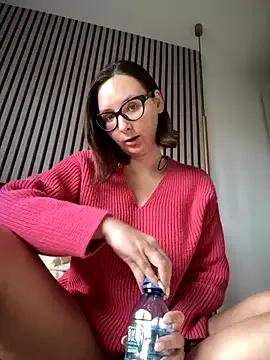 Freechat The_Snowwhitee on StripChat