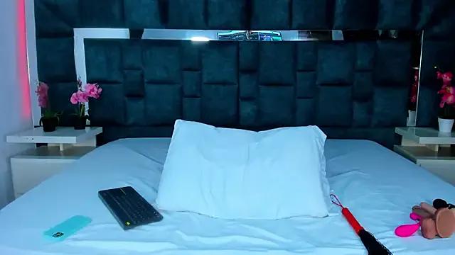 Freechat valtira_nova on StripChat