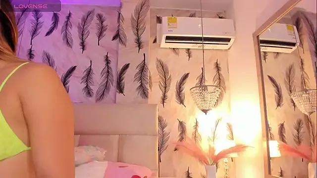 Freechat Vivi_prinncess on StripChat