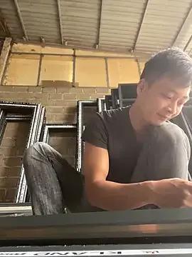 StripChat X-manh is Freechat X-manh — tease me while I work