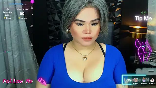 Freechat xHugeHarleySelfsuckerx on StripChat