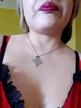 Private Xvctoriax8 on StripChat