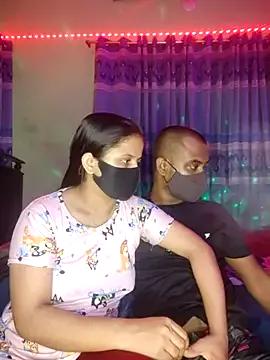 Freechat Younger_Couples on StripChat