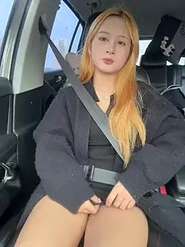 Freechat yuki_june on StripChat